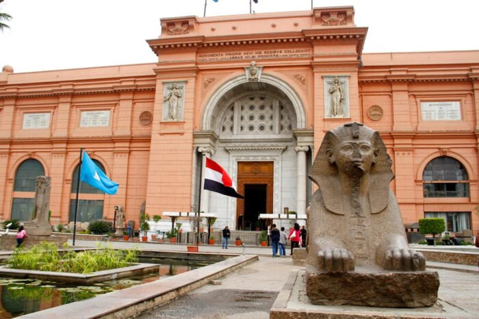 UNI0014 – Tour to Pyramids & Egyptian Museum