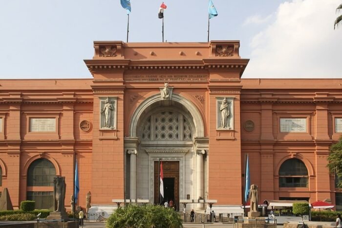 UNI0023 – Tour to The Egyptian Museum